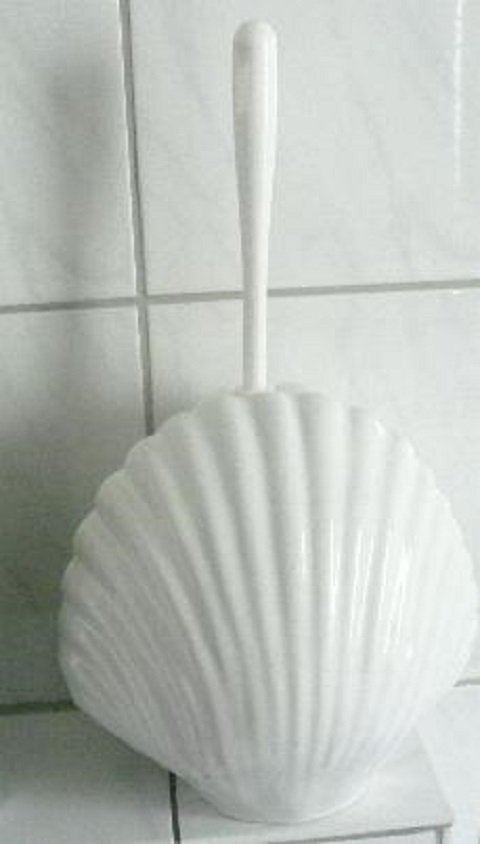 WC-Bürstengarnitur in Form einer Muschel weiß